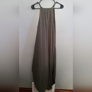 Medium Flowly Dress - olive green - worn once!
